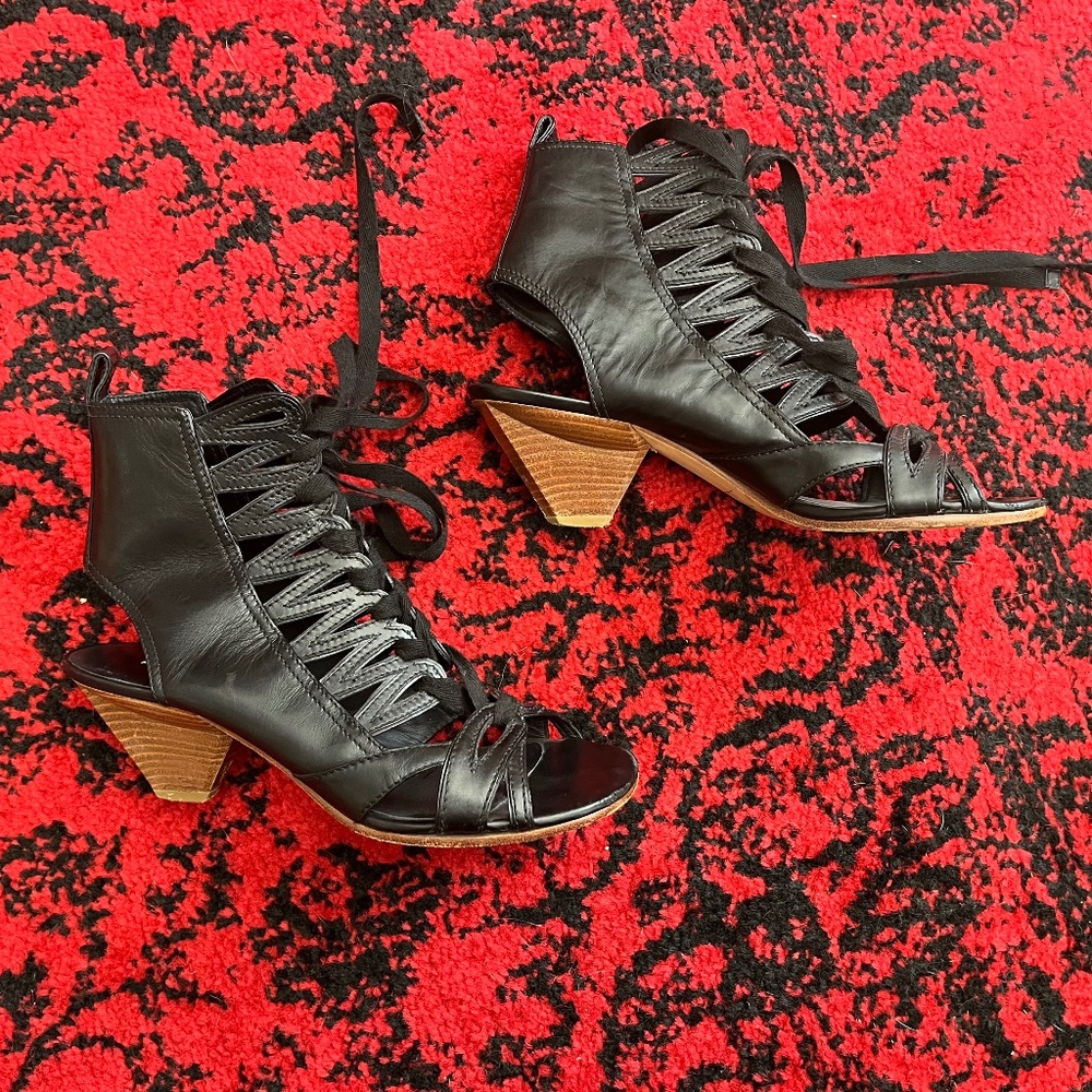 Marc Jacobs lace-up black party shoes.